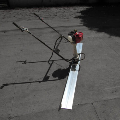 Regla Vibradora Bencinera Alisadora 2m Honda GX35 <br><br><p class="carrosel_style">TZG001R</p> - Imagen 3