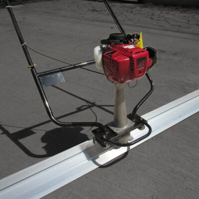 Regla Alisadora Vibradora Bencinera 3m Honda GX35 <br><br><p class="carrosel_style">TZG001R-3R</p> - Imagen 2